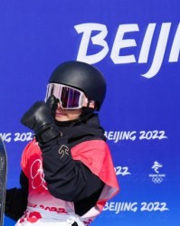 kaiyun-虎口拔牙！苏翊鸣强势夺牌 改写中国单板滑雪历史！