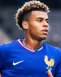 开云体育APP下载-出战巴萨成疑！记者：初步检查结果显示，杜埃预计将伤缺3到4周