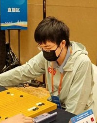 kaiyun-“褚嬴”之魂离开柯洁了？ 属于他的时代或正在飘散着离去