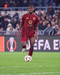 开云体育APP下载-意媒曝国米转会策略调整 科内加盟需获橡树资本绿灯